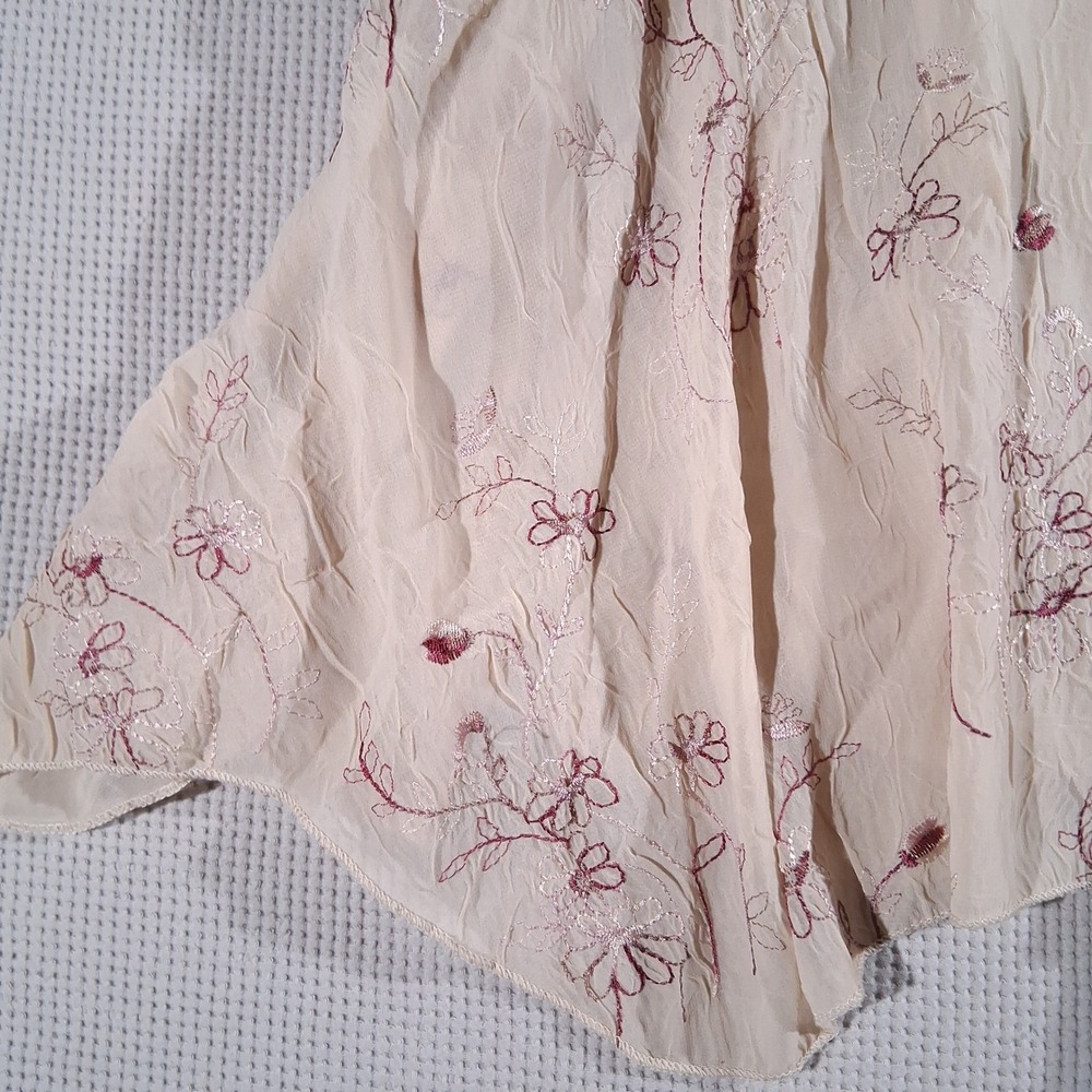 Papaya Womens Y2K Embroidered Babydoll Top Beige Floral Handkerchief Hem MEDIUM - Picture 11 of 13